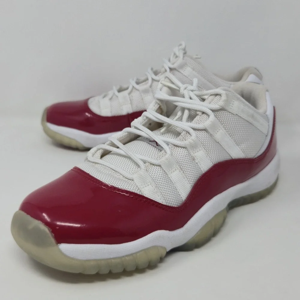 Air Jordan‎ 11 Retro Low Cherry 2016 White Red 528896-102 Size 7Y GS Women 8.5